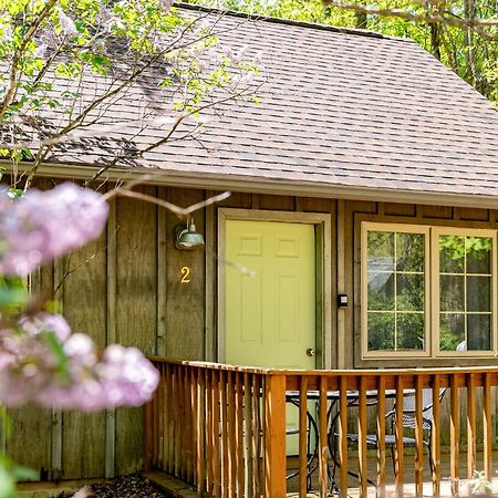 Love Ridge Mountain Lodging Lyndhurst Esterno foto