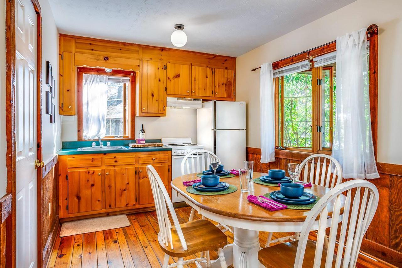 Love Ridge Mountain Lodging Lyndhurst Esterno foto