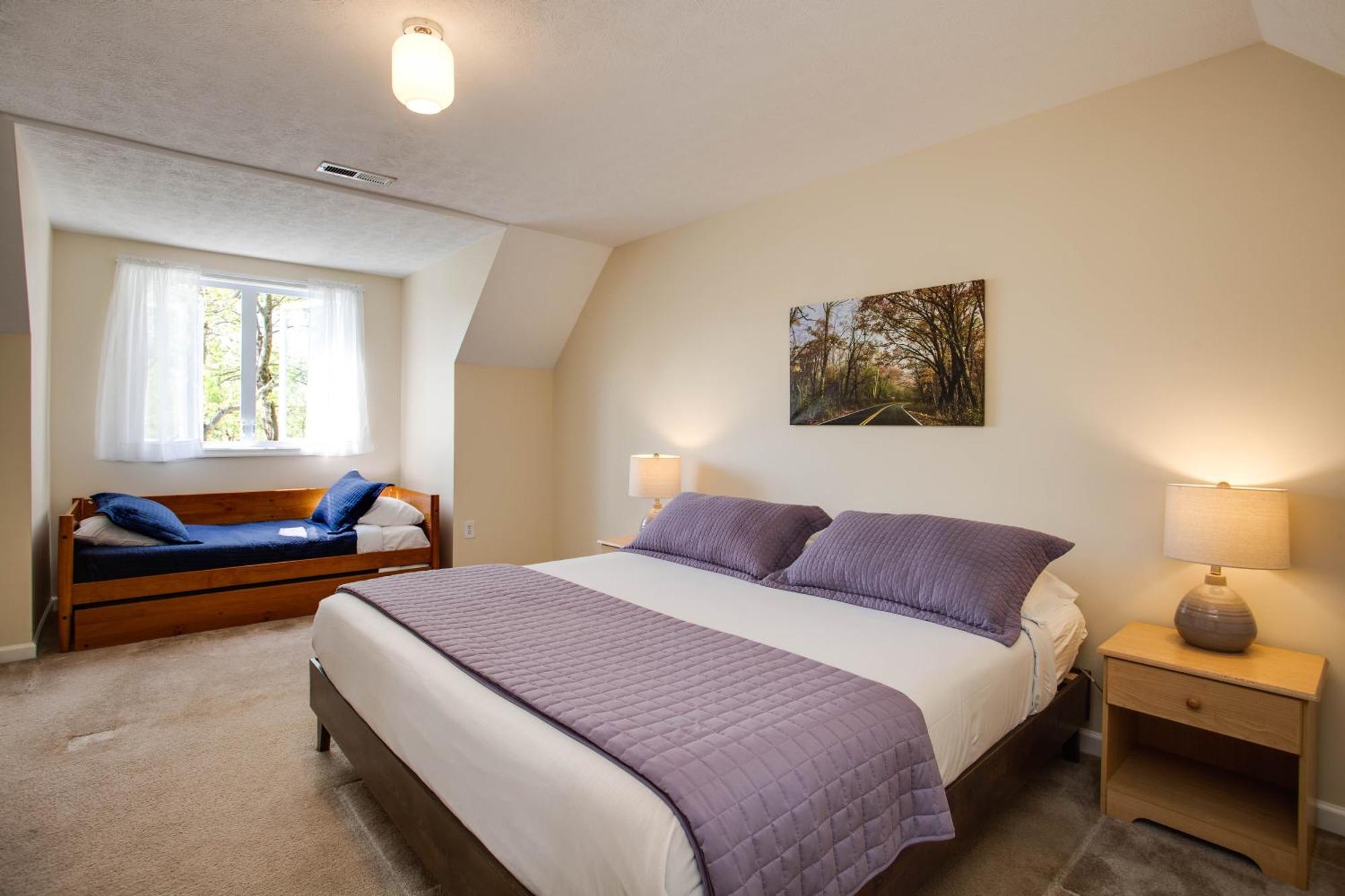 Love Ridge Mountain Lodging Lyndhurst Esterno foto